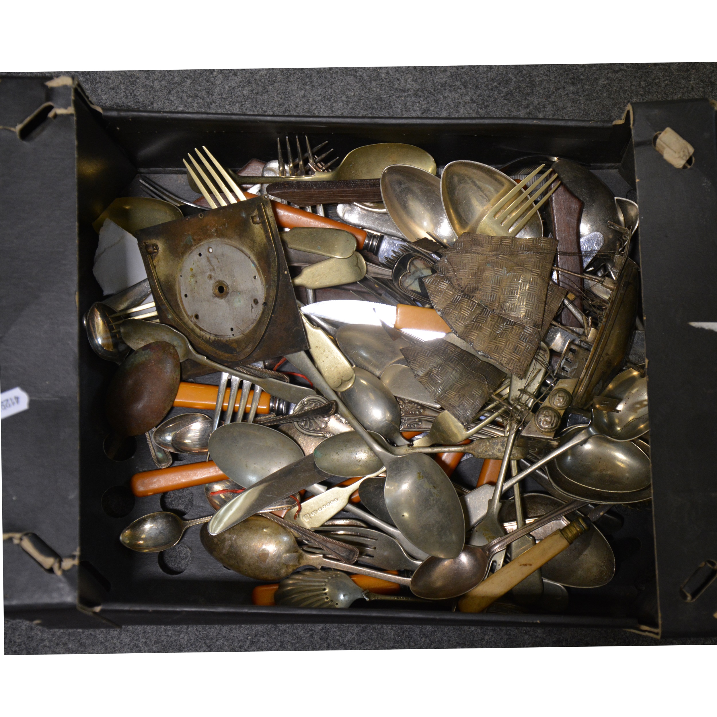 Lot 139 - Large collection of metalware,