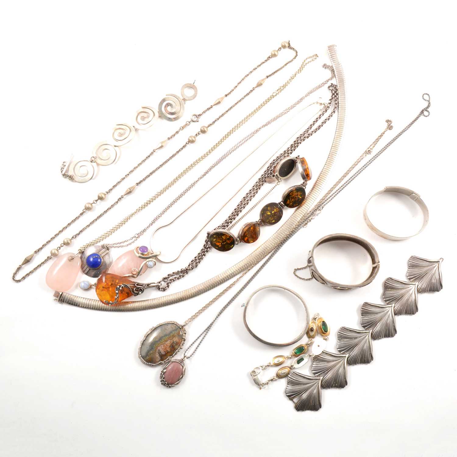 Lot 442 - A collection of antique and modern silver jewellery.