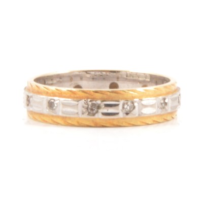 Lot 33 - An 18 carat gold eternity ring.