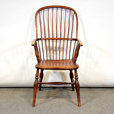 Lot 497 - Victorian elm, ash and beech Windsor chair