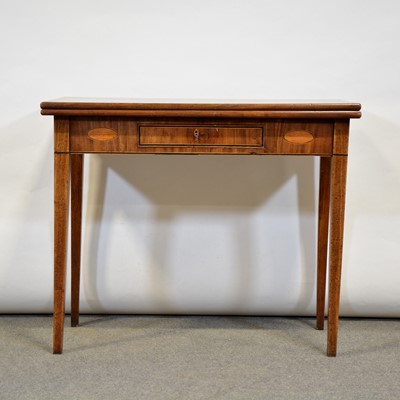 Lot 498 - Victorian mahogany tea table