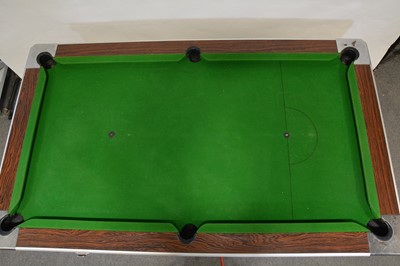 Lot 391 - Pub pool table