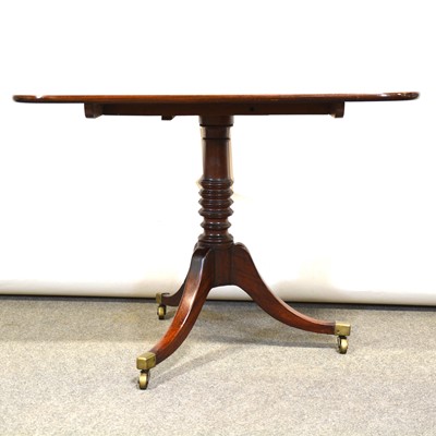 Lot 442 - Victorian mahogany table