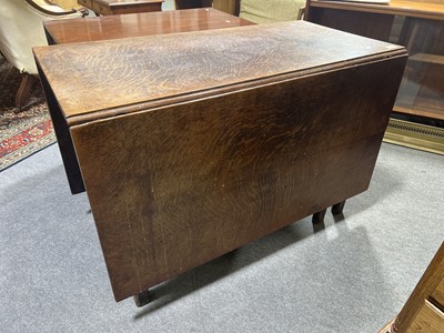 Lot 764 - Georgian oak dining table