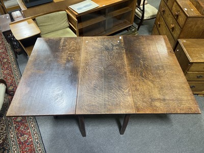 Lot 764 - Georgian oak dining table