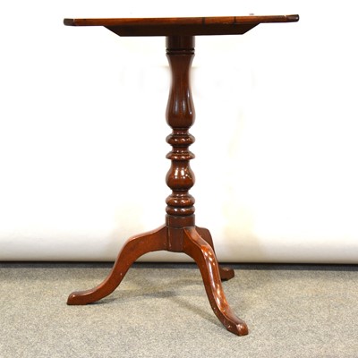 Lot 737 - Victorian mahogany table