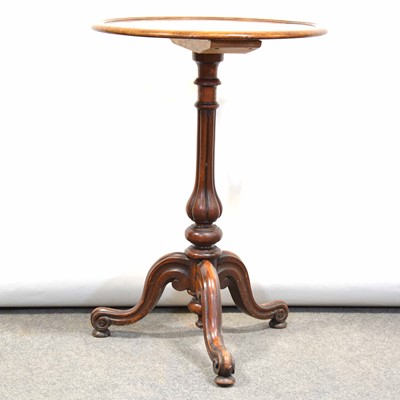 Lot 720 - Victorian mahogany pedestal table