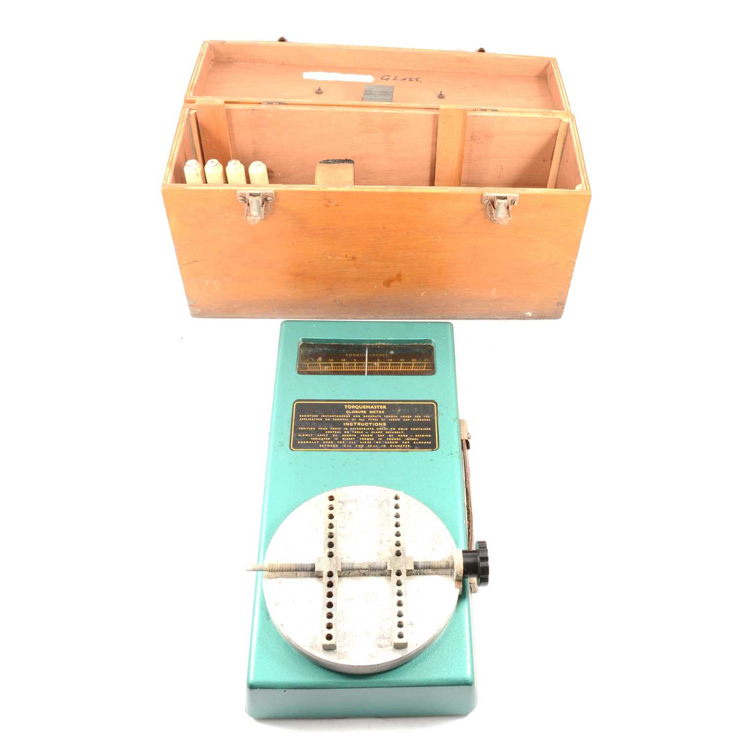 Lot 160 Torquemaster closure meter; calipers; and