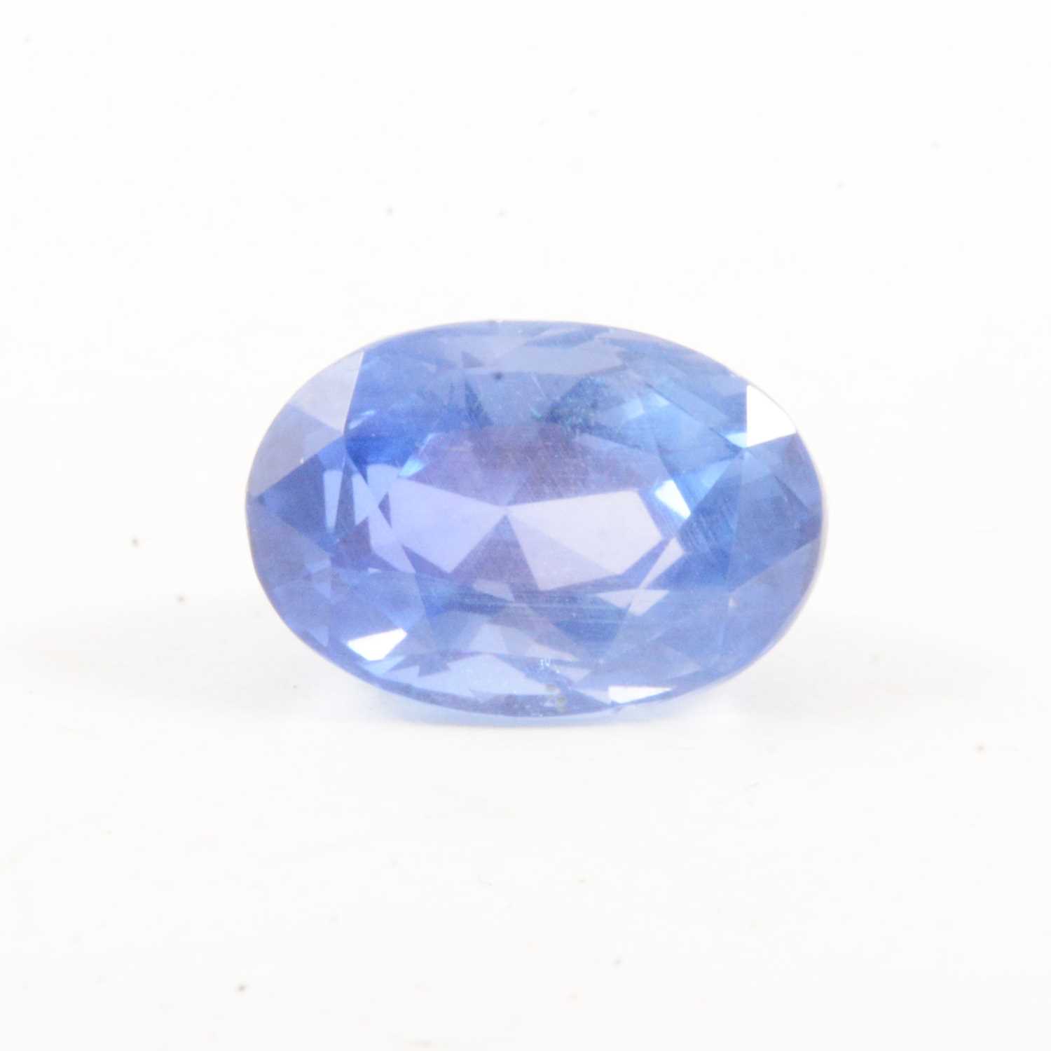 Lot 88 A sapphire loose stone.