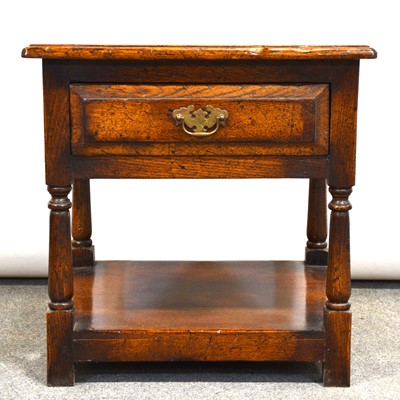 Lot 741 - Reproduction golden oak lamp table