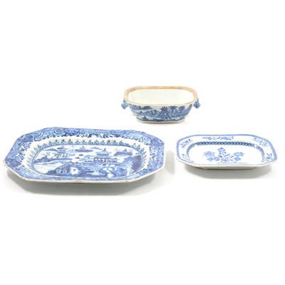 Lot 60 - Chinese blue and white porcelain small platter, another and a tureen base