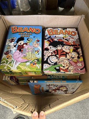 Lot 177 - Thirteen boxes of comic books and annuals