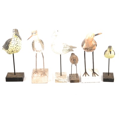 Lot 113 - Leonardo model, Kingfisher, other wooden birds.