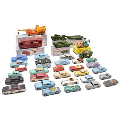 Lot 39 - Die-cast model vehicles and cars. including Dinky ref 981 Horse box 'British Railway' etc