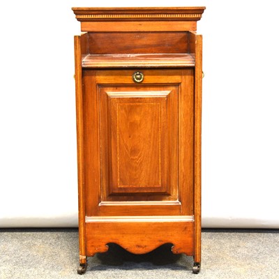 Lot 388 - Edwardian inlaid mahogany purdonium