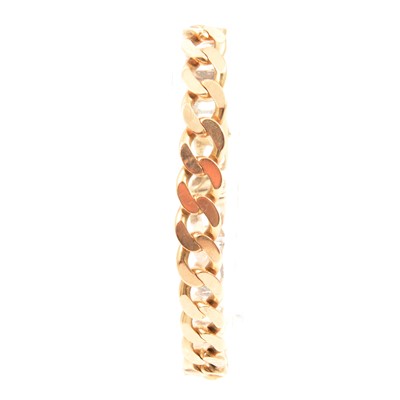 Lot 76 - A 9 carat yellow gold bracelet.