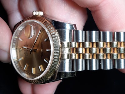 Lot 165 - Rolex - a gentleman's Oyster Perpetual Datejust bi-colour self-winding wristwatch.