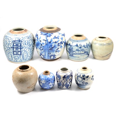 Lot 78 - Chinese porcelain jar and others