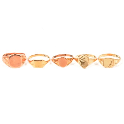 Lot 41 - Five gold signet rings.