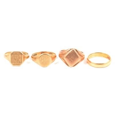 Lot 40 - An 18 carat gold wedding ring and three gold signet rings.