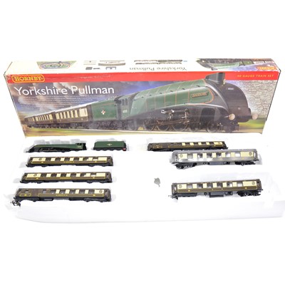 Lot 176 - Hornby OO gauge locomotive set, R1136 'Yorkshire Pullman', boxed