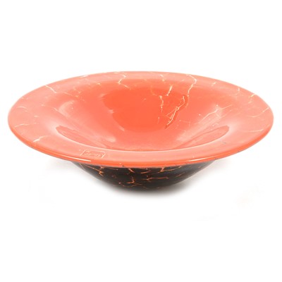 Lot 18 - Dartington Studio, a contemporary glass bowl