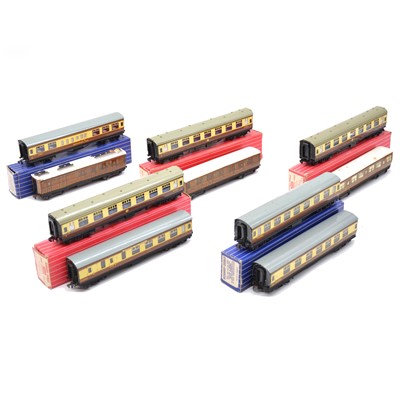 Lot 208 - Four boxes of Hornby Dublo OO gauge model railway rolling stock, track, etc.