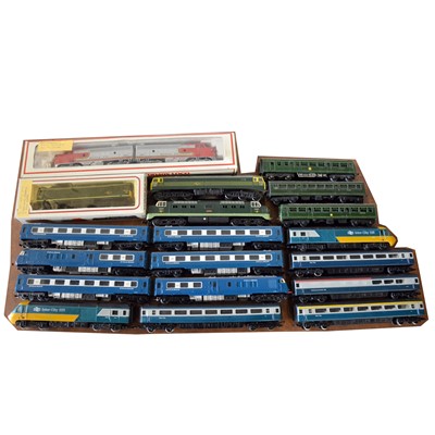 Lot 139 - Seven OO gauge diesel locomotives