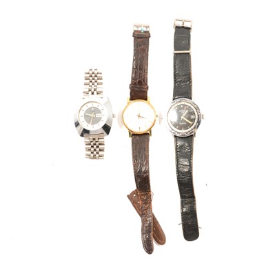 Lot 175 - Three gentlemen's vintage wristwatches.