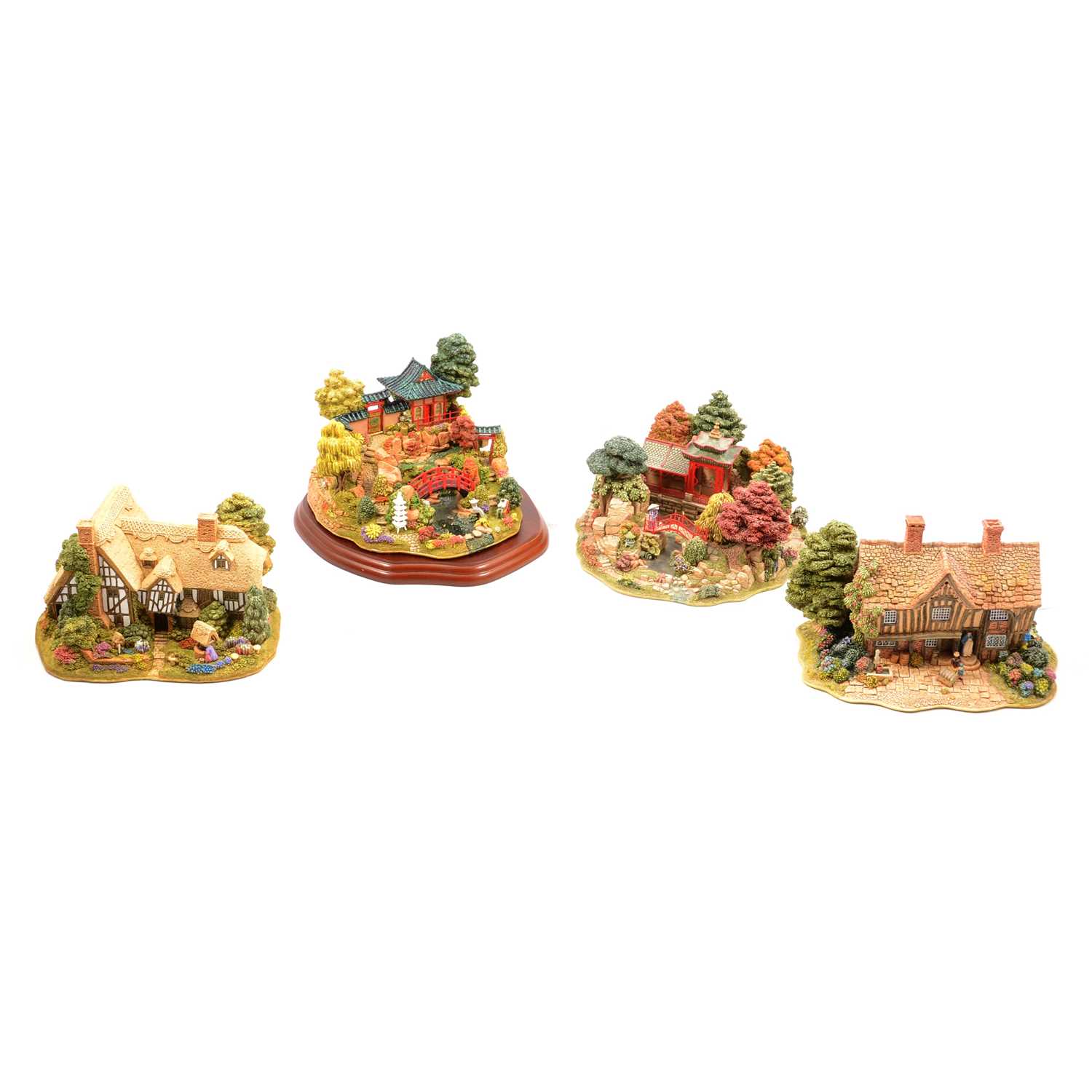 Lot 57 - Four Lilliput Lane models