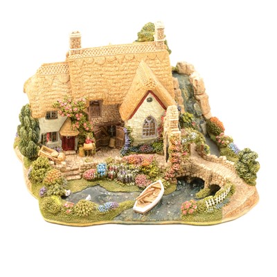 Lot 68 - Collection of twelve Lilliput Lane models