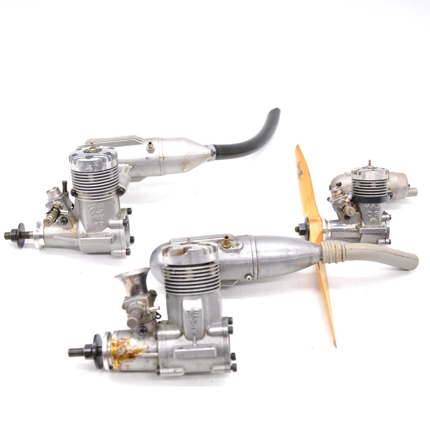 Lot 20 - Three OS glow engines