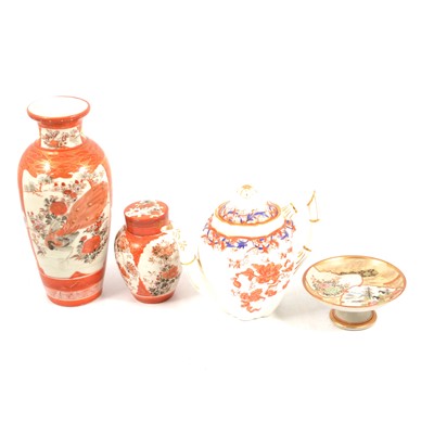 Lot 128 - Collection of Japanese ceramics