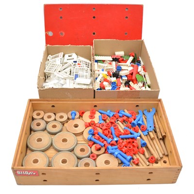 Lot 234 - Three trays of loose construction toys, including Lego, Triang Arkitex and Bilofix