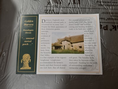 Lot 96 - Collection of five Lilliput Lane models
