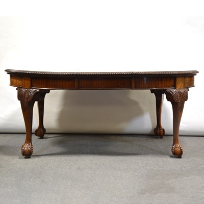 Lot 353 - Georgian style mahogany dining table and chairs