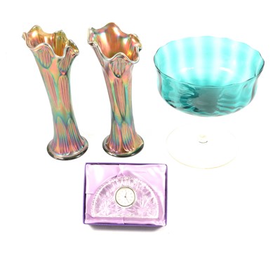 Lot 75 - Collection of decorative and table glassware