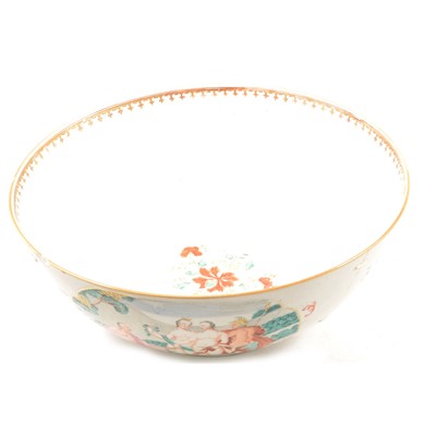 Lot 42 - Chinese export porcelain rose bowl