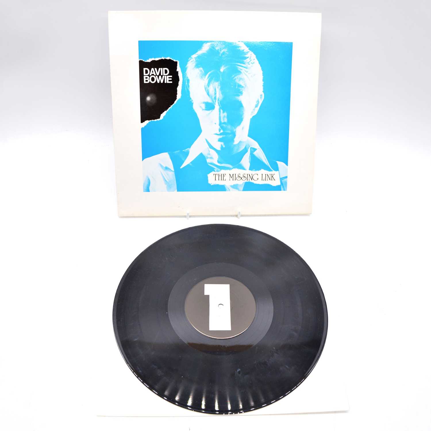 Lot 28 - David Bowie LP vinyl record, The Missing Link