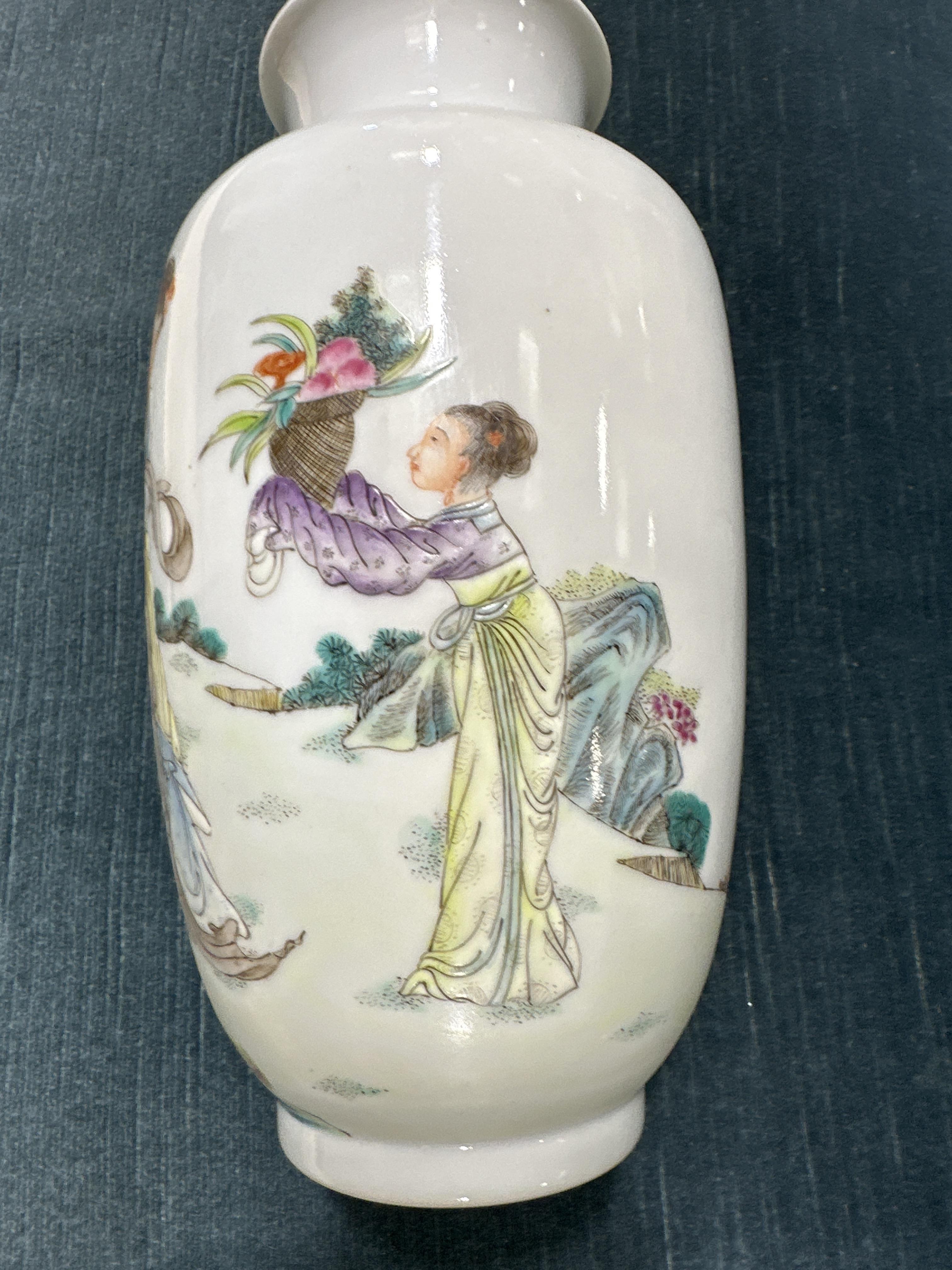 Lot 72 - Chinese polychrome vase,