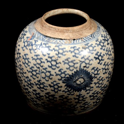 Lot 57 - Chinese blue and white ceramics