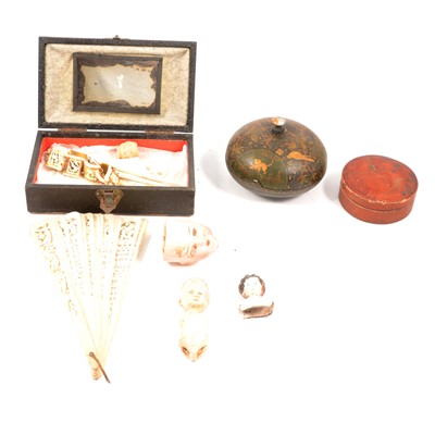 Lot 204 - Small collection of Asian artifacts