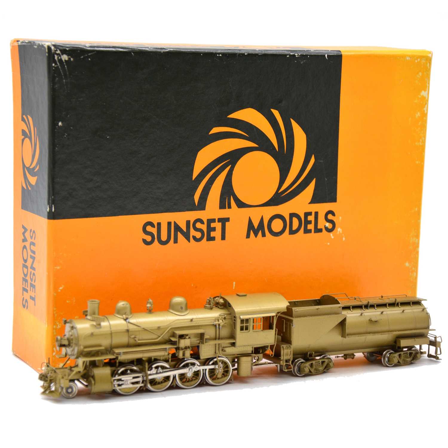 Lot 82 - Sunset Models HO gauge steam locomotive and tender, 2-8-0, brass model, boxed