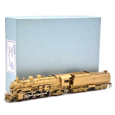 Lot 38 - GOM HO gauge steam locomotive and tender, P-13, brass model, boxed