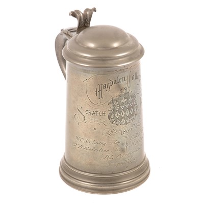 Lot 93 - A Victorian pewter tankard