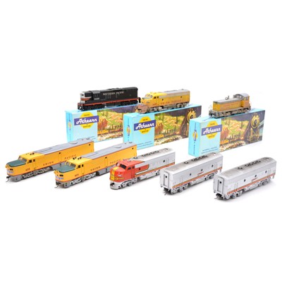 Lot 95 - Five Athearn HO gauge diesel locomotives, some boxed