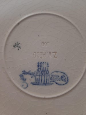 Lot 5 - Zsolnay Pecs pottery charger