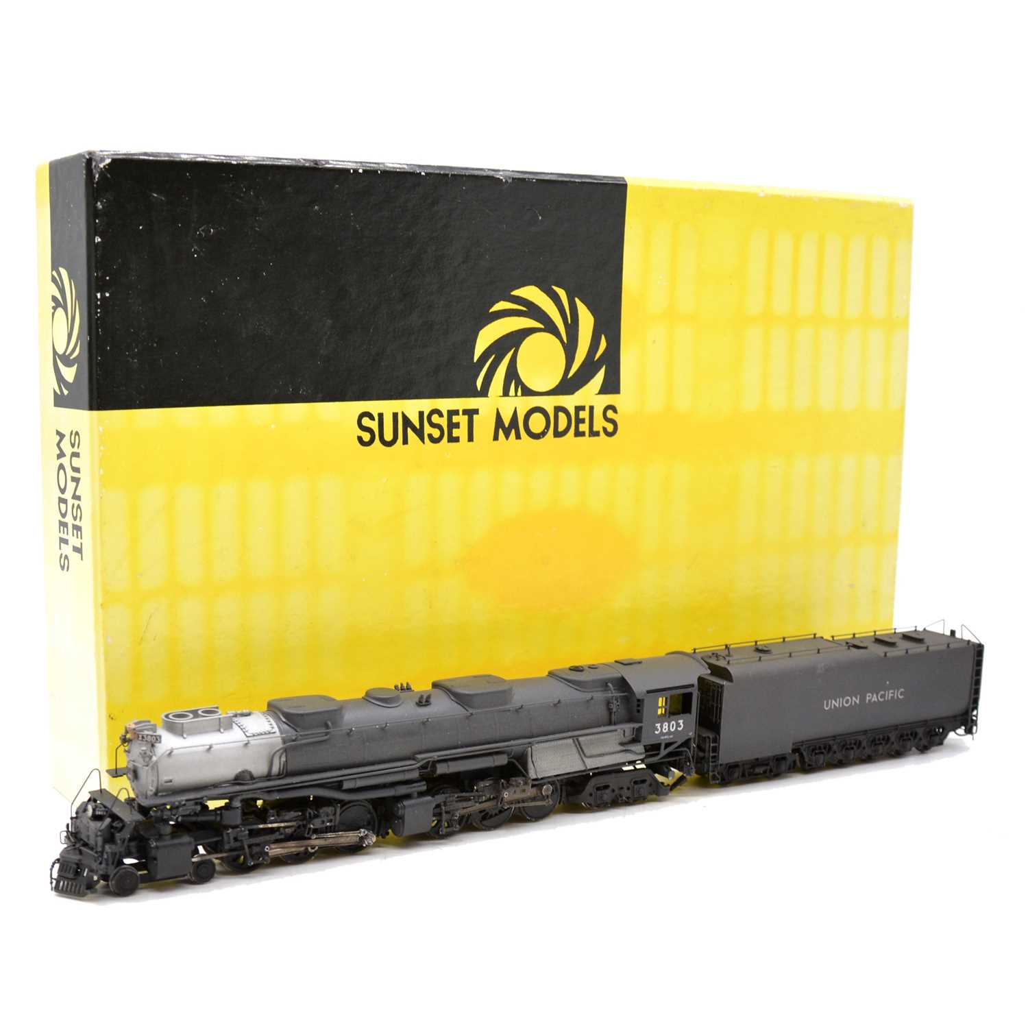 Lot 118 - Sunset models HO gauge oil powered steam locomotive and tender, brass model, boxed