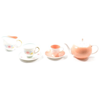 Lot 86 - A collection of Susie Cooper teaware