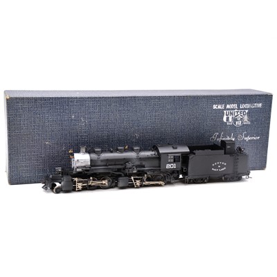 Lot 32 - United Scale Models HO gauge steam locomotive and tender, brass model, boxed